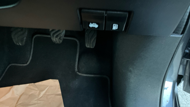 Nissan Micra 1.0 IG-T 92 Tekna 5dr Petrol Hatchback